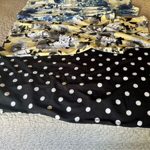 Floral and Polka dress and tow offlowers